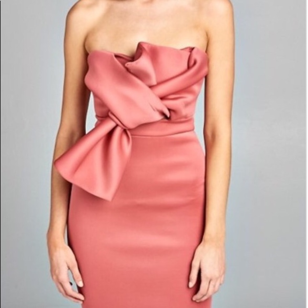 Classic Holiday Body con